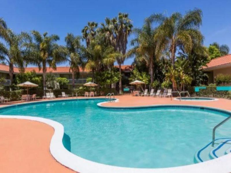 Wyndham Garden San Jose Airport Hotel Exterior photo