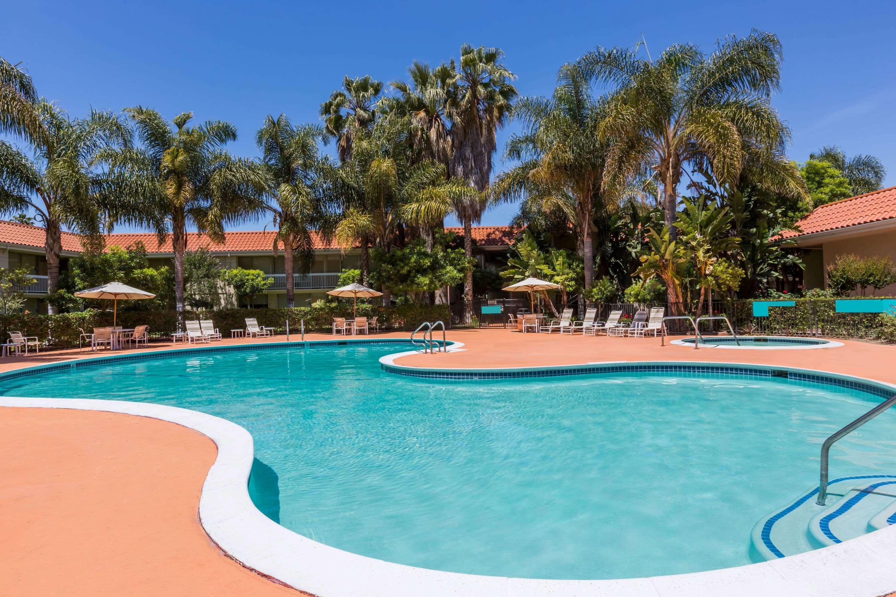 Wyndham Garden San Jose Airport Hotel Exterior photo