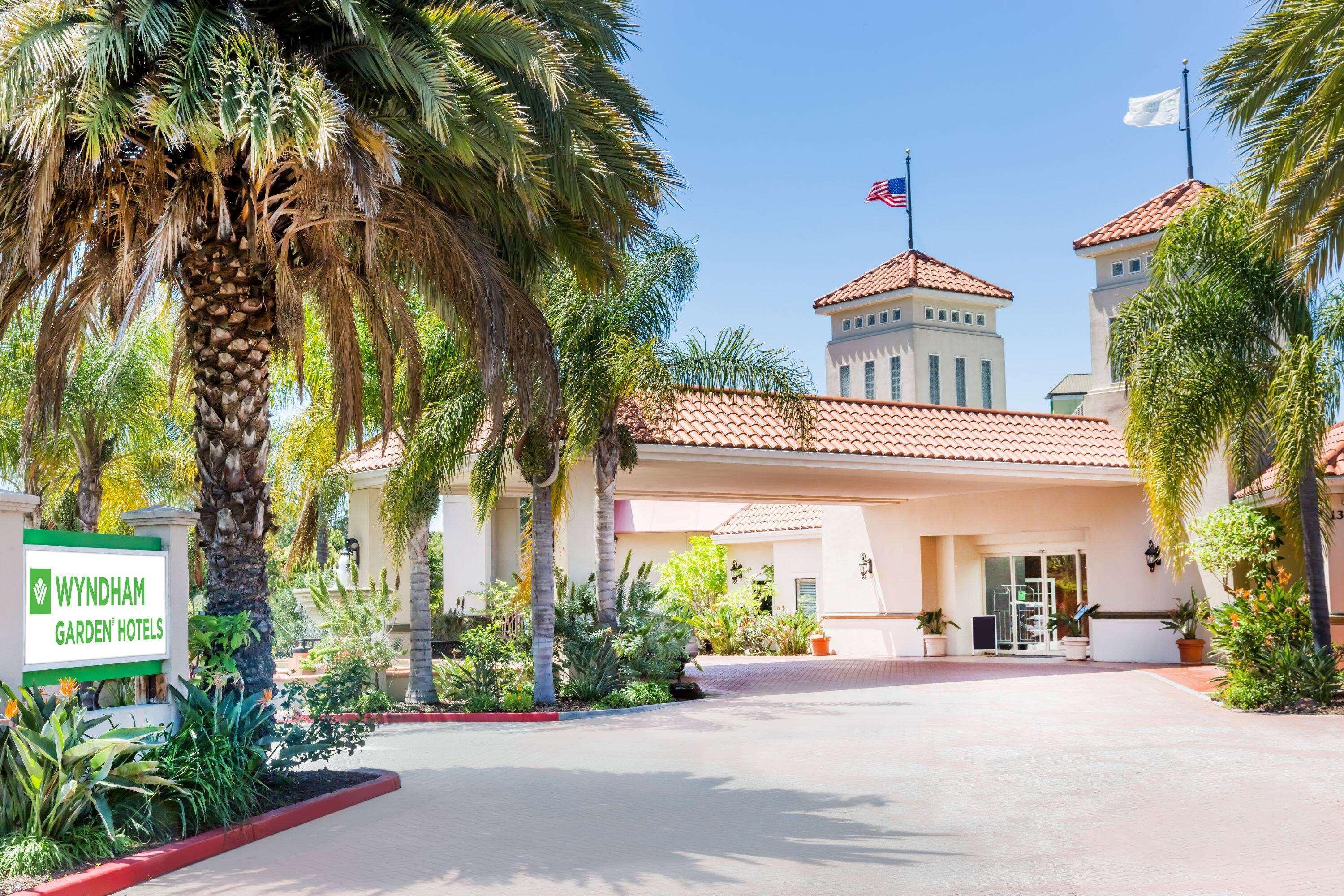 Wyndham Garden San Jose Airport Hotel Exterior photo