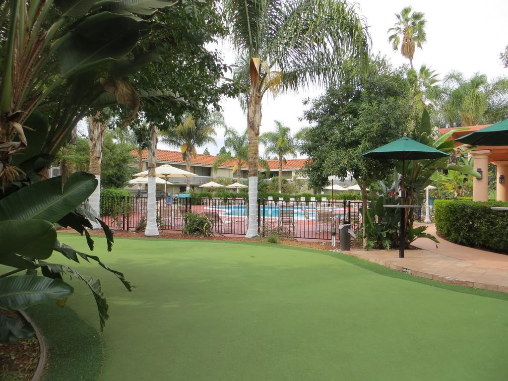 Wyndham Garden San Jose Airport Hotel Exterior photo