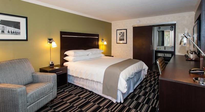 Wyndham Garden San Jose Airport Hotel Exterior photo